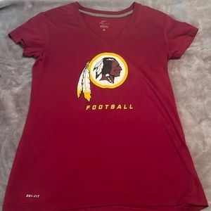 Nike Dri-fit redskins v neck T-shirt